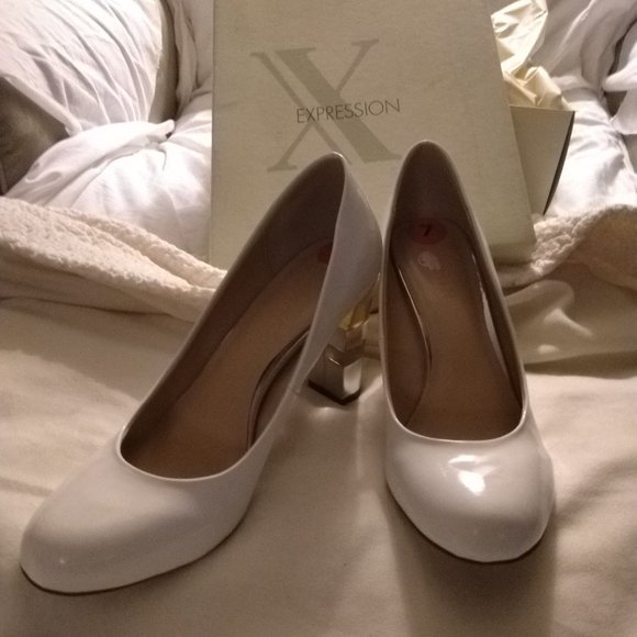 White high heels by Expression - Picture 1 of 11
